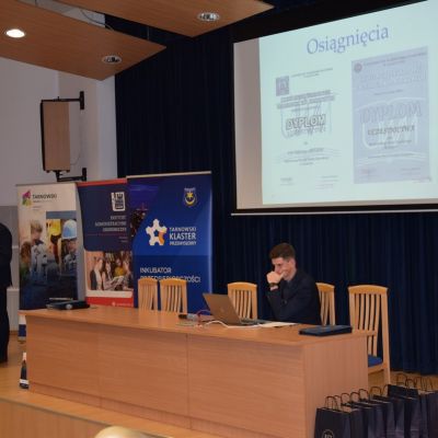 Zdjęcie - 14 - VII Ogólnopolska Konferencja Studenckich Kół Naukowych - Państwowa Wyższa Szkoła Zawodowa w Tarnowie.